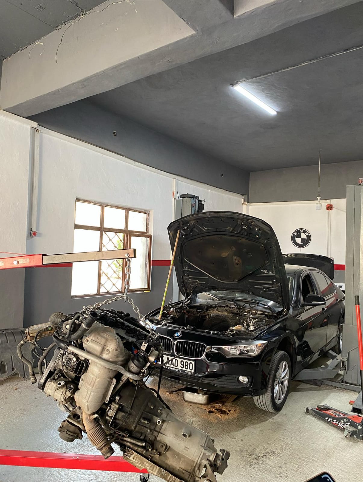 Şenoğlu BMW Özel Servis